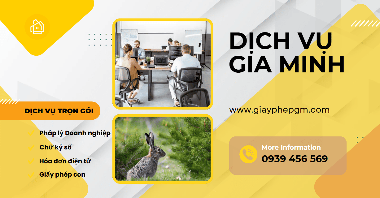 Giảng viên tiếng Nhật đang giảng bài