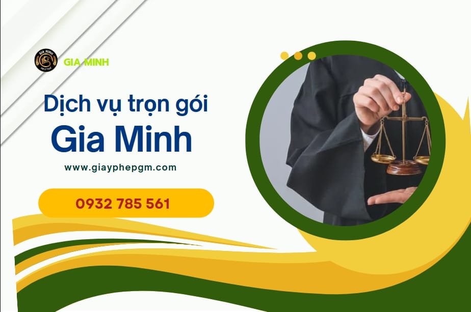 Giấy phép kinh doanh vận tải bằng xe ô tô tại Cần Thơ 11 Nhân viên gắn phù hiệu vận tải lên xe ô tô tải