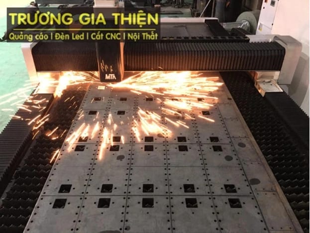 Bảo vệ: Công nghệ cắt laser thép tấm tại TP.HCM – So sánh với phương pháp truyền thống